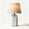 Lampe de table en béton avec abat-jour en lin de 20 x 20 x 40cm